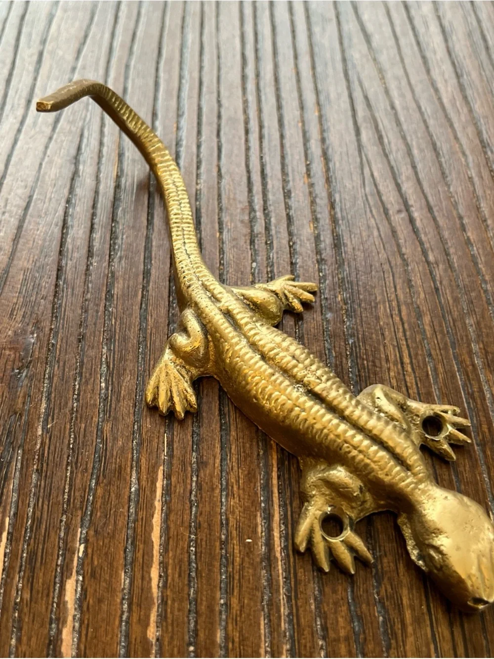 Brass Lizard Décor Hook - Gold Reptile Accent